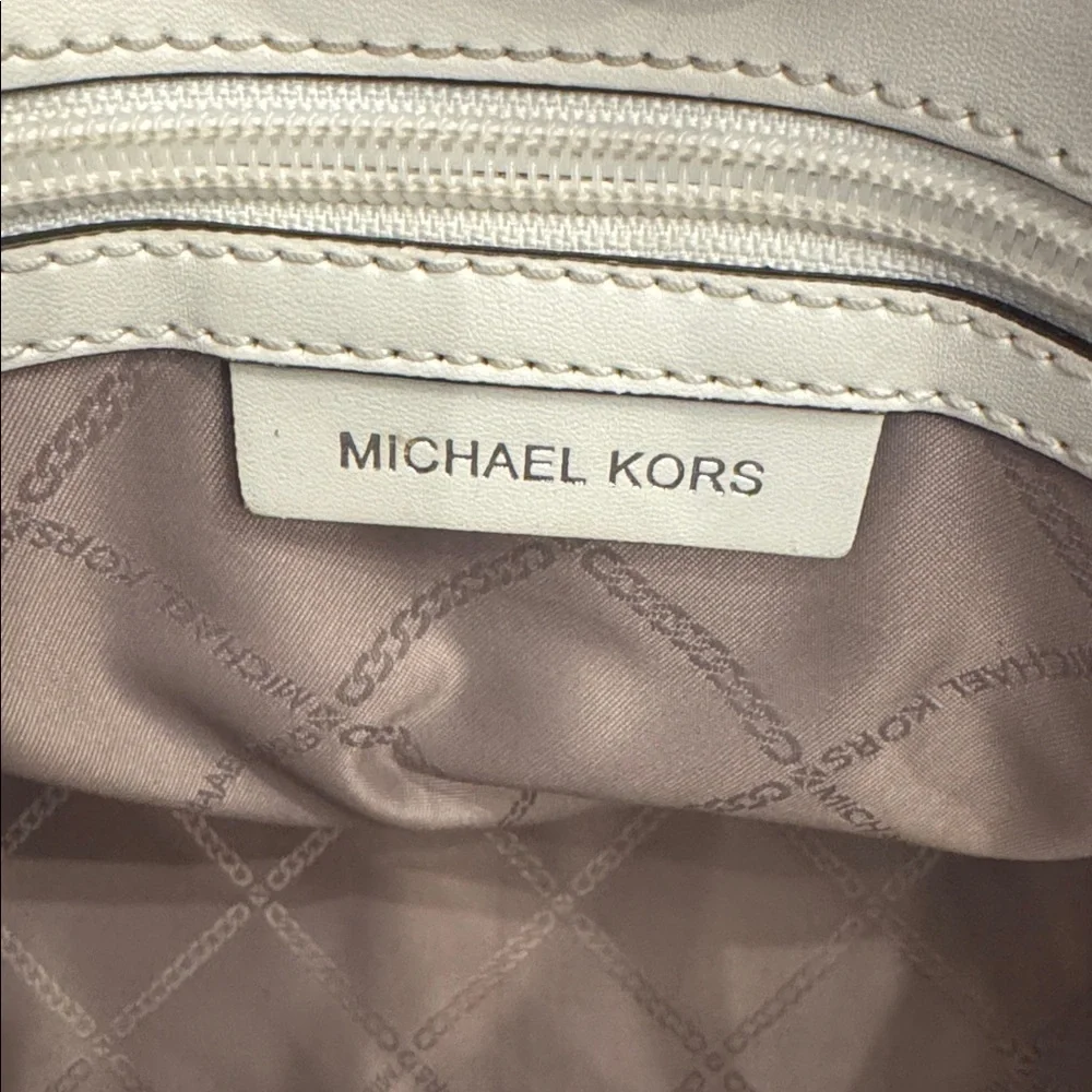 EUC! MICHAEL KORS Marilyn Medium Saffiano Leather Satchel